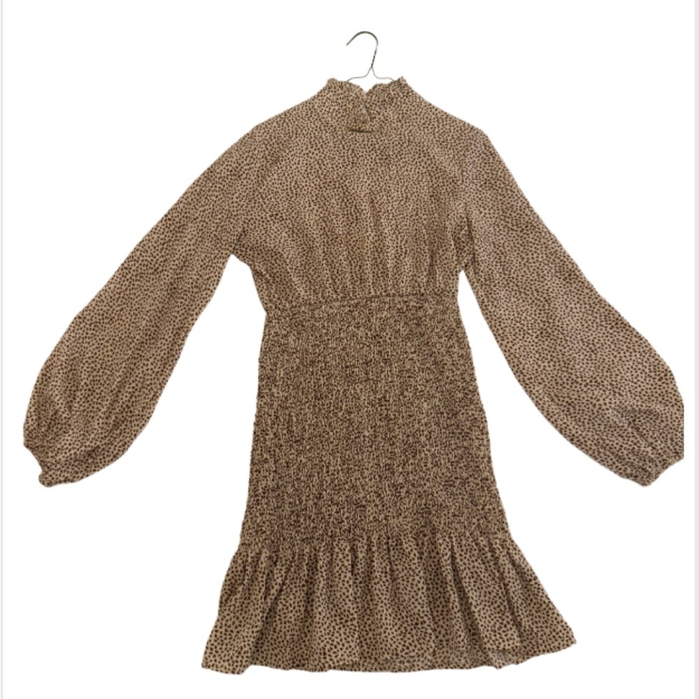 BEIGE HEART PRINT RUFFLE DRESS